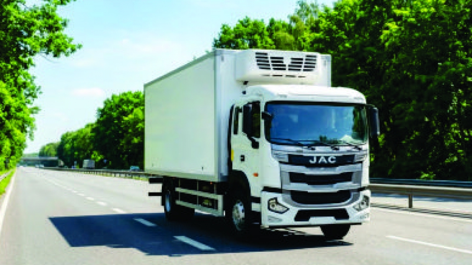 JAC Caminhões: vendas no Brasil começam com quatro modelos a diesel